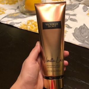VS ORIGINAL Vanilla Lace Body Lotion